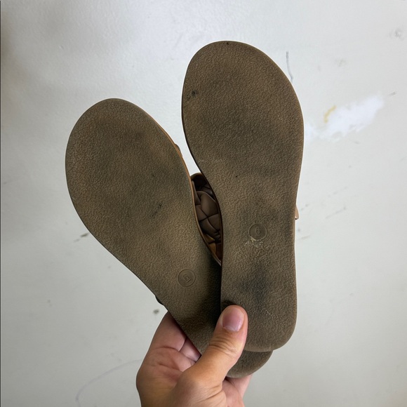 A New Day Braided Tan Sandals Size 6 - Picture 4 of 4